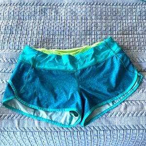 Lululemon speed up short. Size 8.